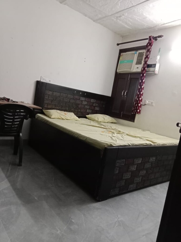 Bedroom, saket 1 RK 300 Sq.Ft. Builder Floor In Saket Delhi 9441101