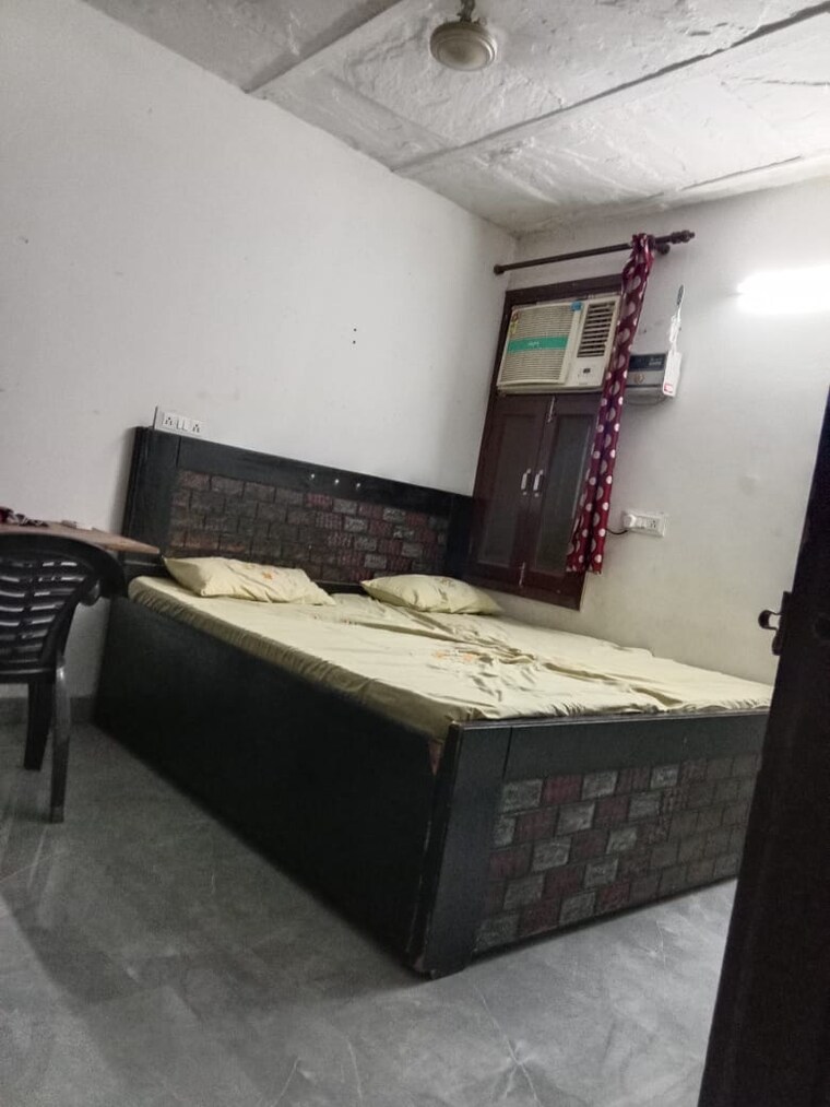 Bedroom, saket 1 RK 300 Sq.Ft. Builder Floor In Saket Delhi 9441101