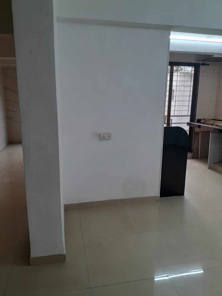 Room, kandivali west 1 Bedroom 380 Sq.Ft. Apartment In Kandivali West Mumbai 9441117