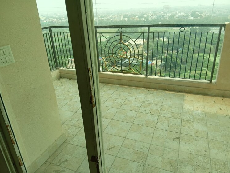 Balcony, gaurs-siddhartham 2 Bedroom 1055 Sq.Ft. Apartment In Siddharth Vihar Ghaziabad 9441144