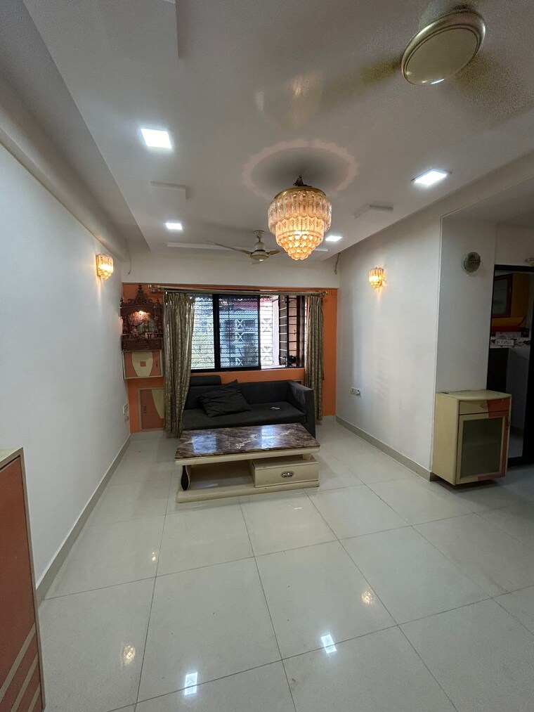 Living Room, evershine-park 2 Bedroom 899 Sq.Ft. Apartment In Andheri West Mumbai 9441183