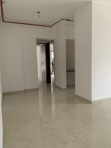 Room in 2 BHK Apartment at Shamik Keshav CHS, Borivali West – for Rent