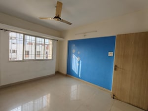 Room in 3 BHK Apartment at Kohinoor S3 Lifestyle, Pimple Saudagar – for Rent