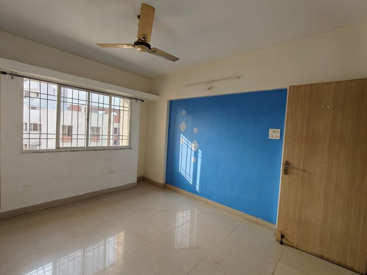 Room, kohinoor-s3-lifestyle 3 Bedroom 1700 Sq.Ft. Apartment In Pimple Saudagar Pune 9441231