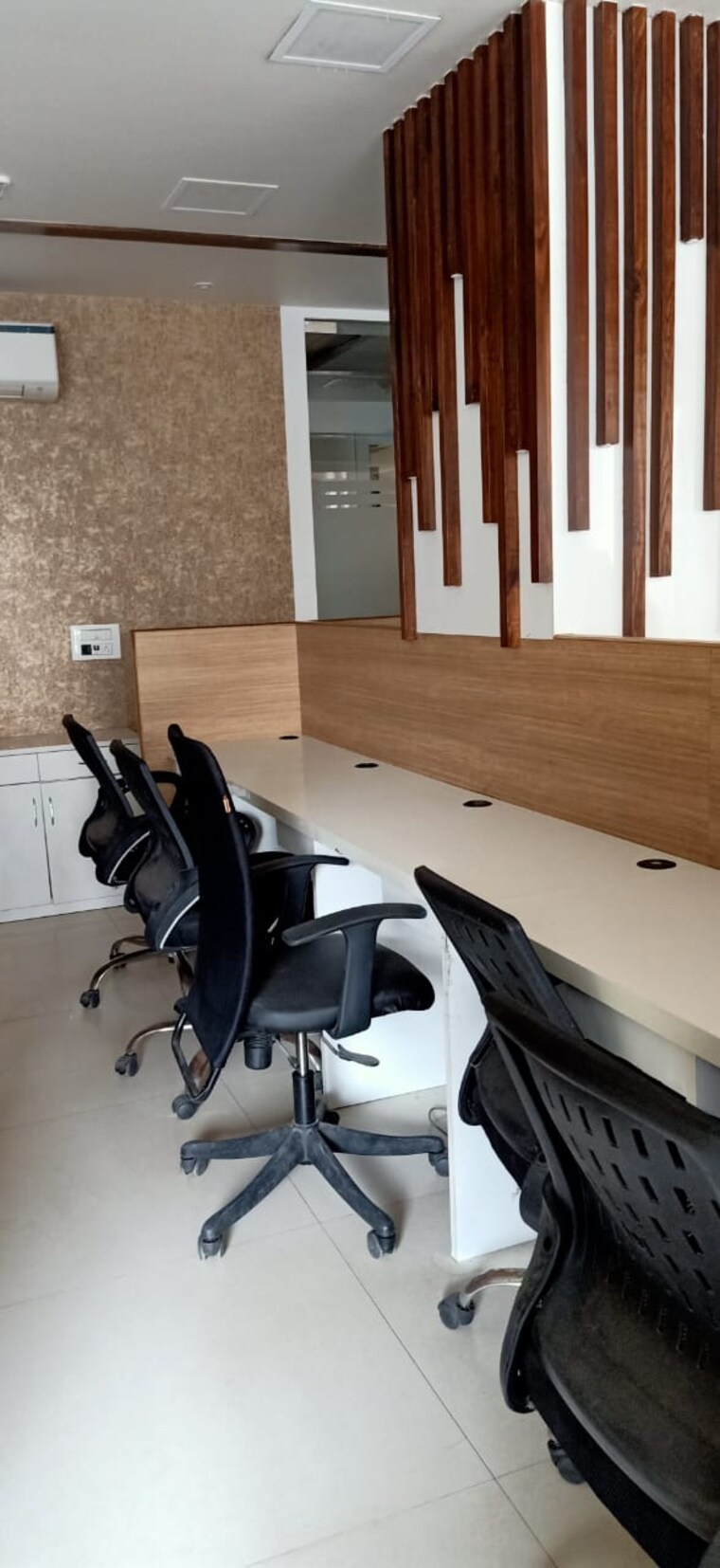 Team Area, puri-pp-city-centre Commercial Office Space 1000 Sq.Ft. In Pitampura Delhi 9441228