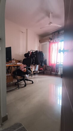 2 BHK Apartment For Sale in Mahaveer Park