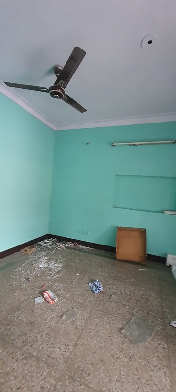 Furnished Amenities in 3 BHK Independent House at Sector 7 – for Rent