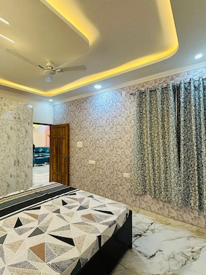 Bedroom in 3 BHK Independent House at Gomti Nagar – for Sale