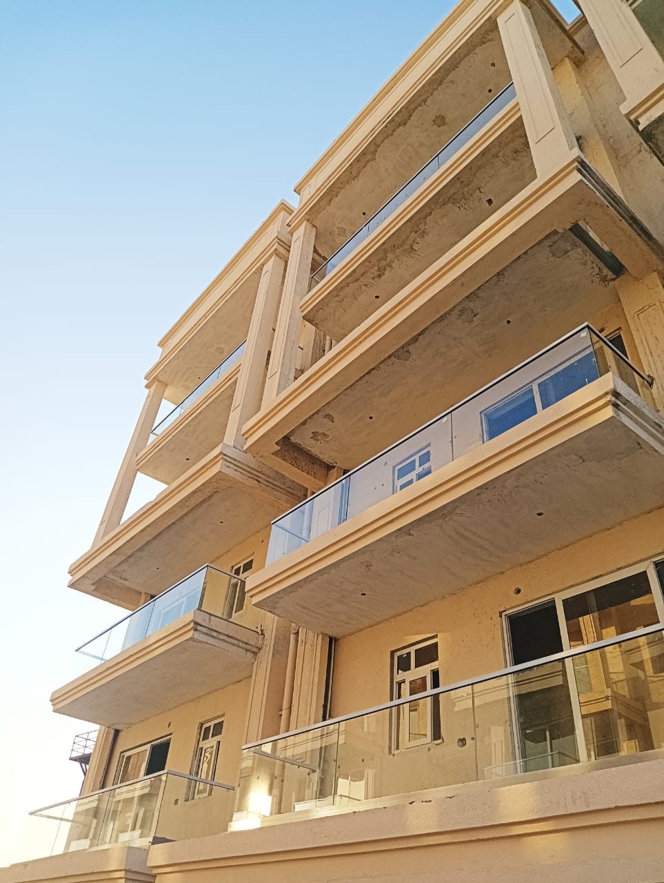 2 BHK 1060 Sq.Ft. Builder Floor in Signature Global City