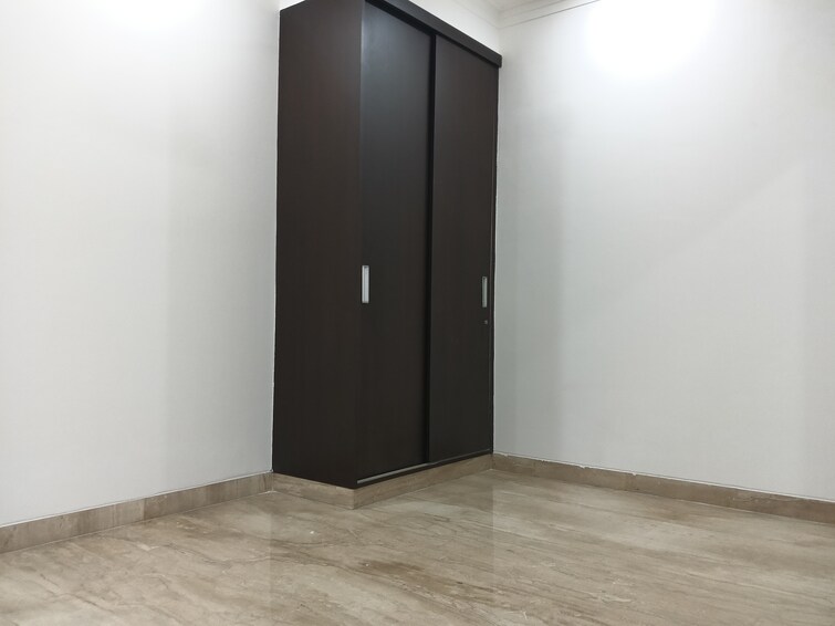 Cover Image, greater kailash i 3 Bedroom 1800 Sq.Ft. Builder Floor In Greater Kailash I Delhi 9441248