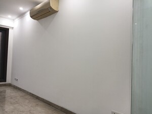 Room in 3 BHK Builder Floor at Greater Kailash I – for Sale