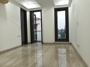 Room in 3 BHK Builder Floor at Greater Kailash I – for Sale