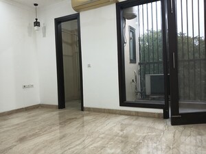 Room in 3 BHK Builder Floor at Greater Kailash I – for Sale