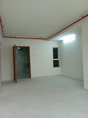 Room in 3 BHK Apartment at Romell Orbis, Andheri East – for Sale