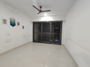 Living Room in 3 BHK Apartment at Piramal Sunteck Signia Waterfront, Airoli Sector 14 – for Rent