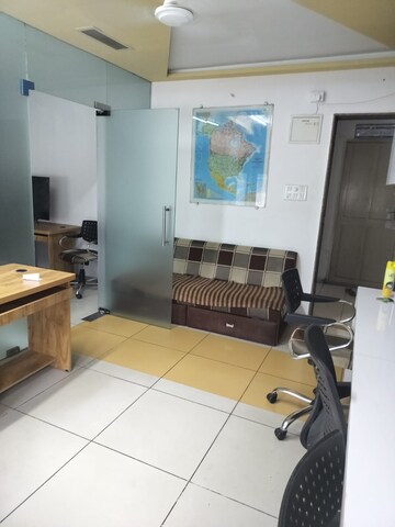  Office Space For Rent in Navrangpura