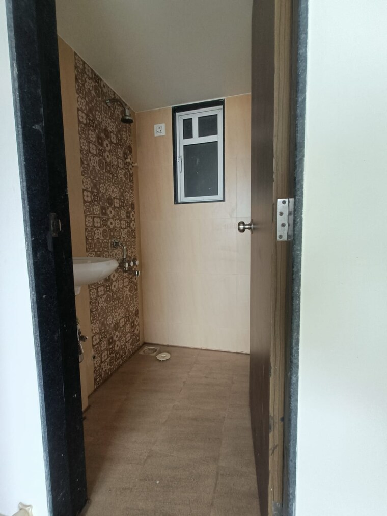 Bathroom, jp-north-aviva 1 Bedroom 309 Sq.Ft. Apartment In Mira Road Thane 9441323