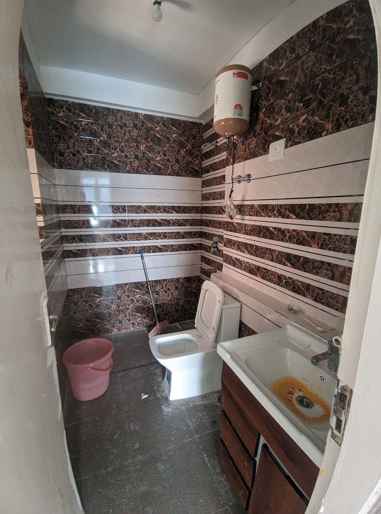 undefined, eros-mayfair-towers 3 Bedroom 1430 Sq.Ft. Apartment In Charmwood Village Faridabad 9441321