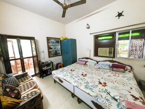 Bedroom in 3 BHK Builder Floor at Kankarbagh – for Rent