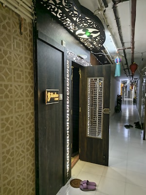 Furnished Amenities in 1 BHK Apartment at Equinox Business Park, Kurla West – for Rent