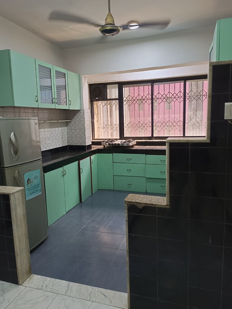 Kitchen, andheri west 1 Bedroom 460 Sq.Ft. Apartment In Andheri West Mumbai 9441360