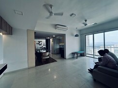 3 BHK Apartment For Sale in Lodha Aurum