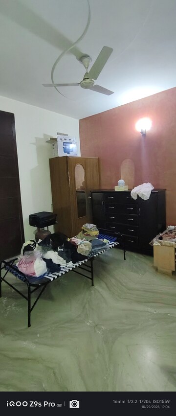 Living Room in 4 BHK Builder Floor at Srishti Greenfield Homes, Green Fields Colony – for Sale