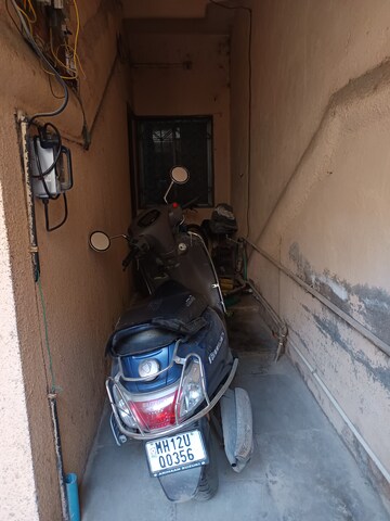 Parking in 1 BHK Independent House at Wadgaon Sheri – for Rent