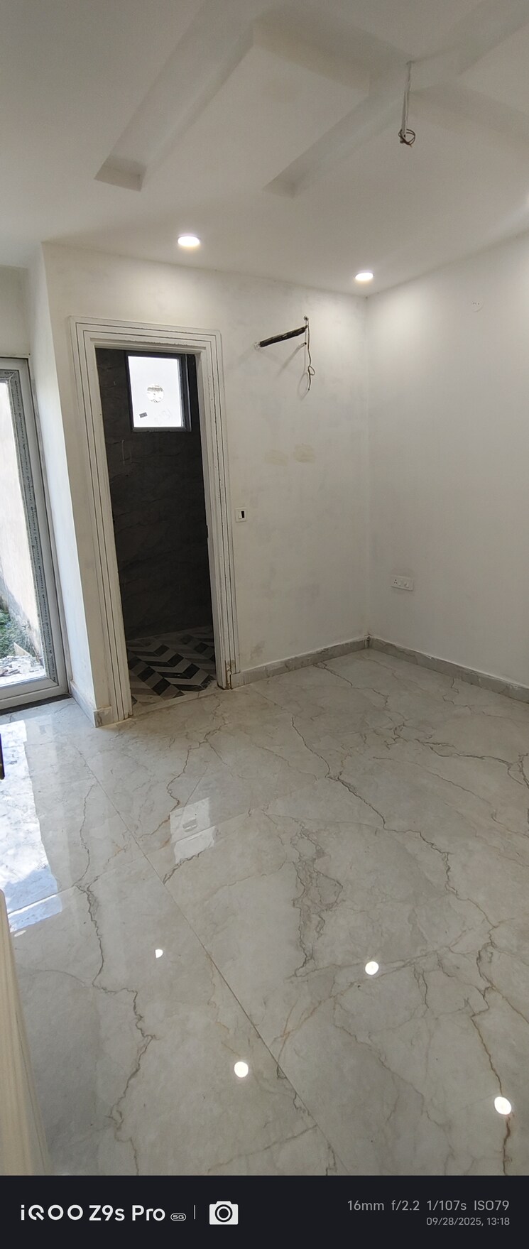 Room, srishti-greenfield-homes 4 Bedroom 1725 Sq.Ft. Builder Floor In Green Fields Colony Faridabad 9441388