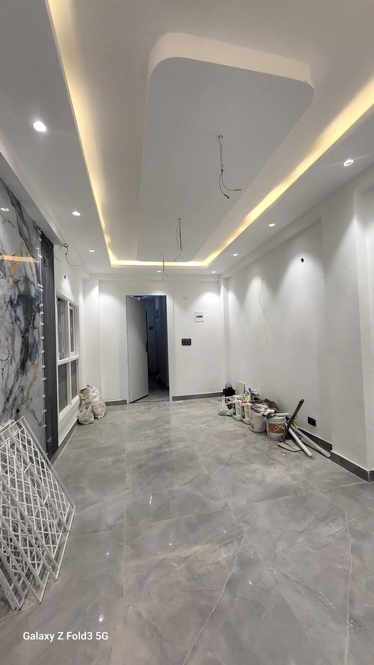  Parking, choudhary-enclave 3.5 Bedroom 100 Sq.Ft. Independent House In Sanjay Nagar Ghaziabad 9441387