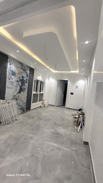 Parking in 3.5 BHK Independent House at Choudhary Enclave, Sanjay Nagar – for Sale