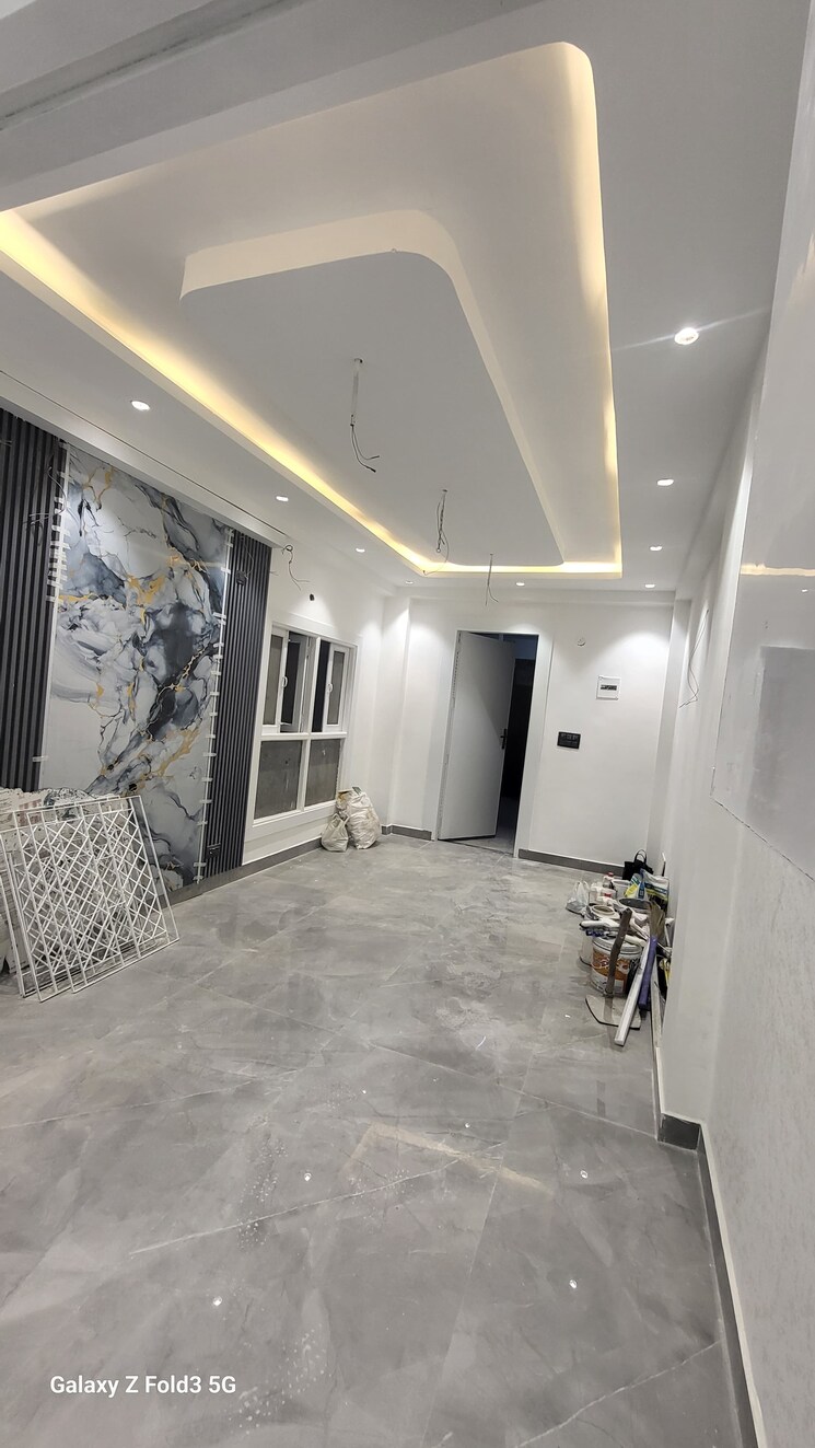  Parking, choudhary-enclave 3.5 Bedroom 100 Sq.Ft. Independent House In Sanjay Nagar Ghaziabad 9441387