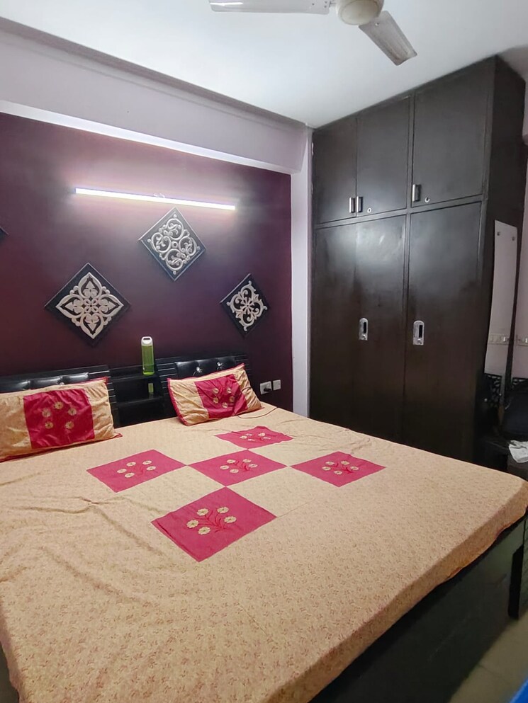 Bedroom, saviour-iris 3 Bedroom 1600 Sq.Ft. Apartment In Sain Vihar Ghaziabad 9441395