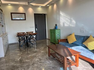 2 BHK Apartment For Rent in Sheth Beaumonte, Sion East