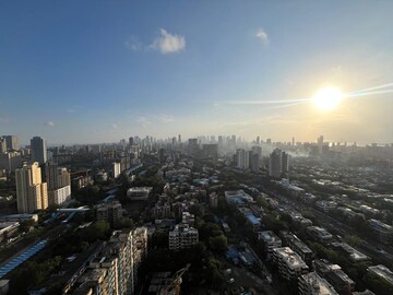 2 BHK Apartment – Exterior View View at Sheth Beaumonte, Sion East - for Rent