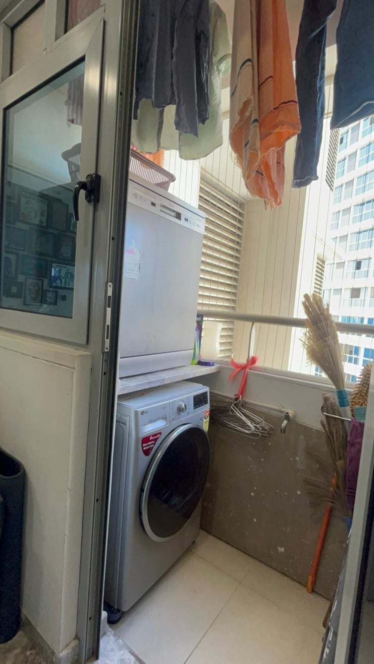 Bathroom, sheth-beaumonte 2 Bedroom 988 Sq.Ft. Apartment In Sion East Mumbai 9441396