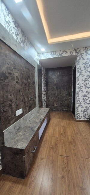 Kitchen in 3 BHK Apartment at Gomti Nagar – for Rent