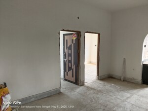 Room in 2 BHK Apartment at Barrackpore – for Sale