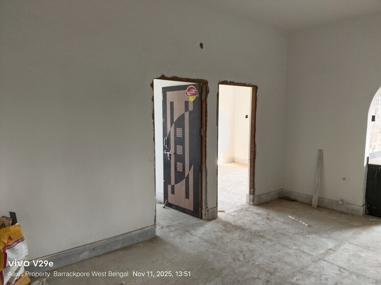 Room, barrackpore 2 Bedroom 830 Sq.Ft. Apartment In Barrackpore Kolkata 9441468
