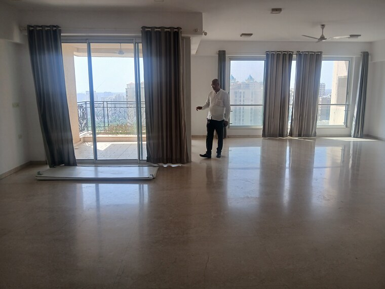 Room, lake-home 3 Bedroom 1188 Sq.Ft. Apartment In Powai Mumbai 9441467