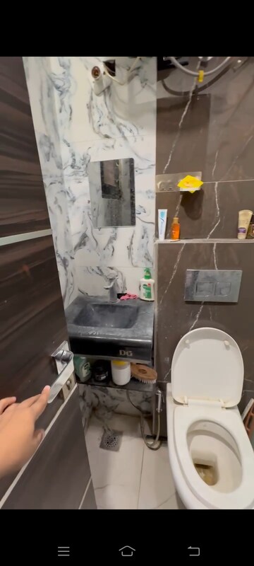 Master Bedroom in 1 RK Builder Floor at Kanha Apartments Indirapuram, Shakti Khand 2 – for Rent