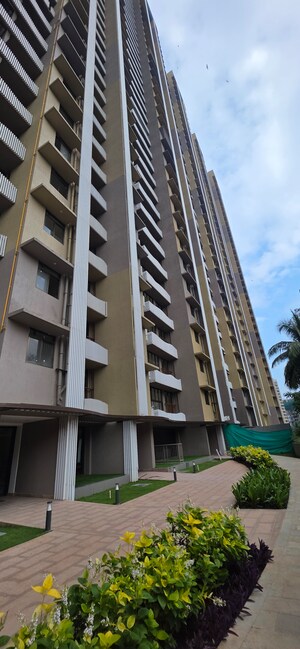 2 BHK Apartment – Exterior View View at Chandak 34 Park Estate, Goregaon West - for Sale