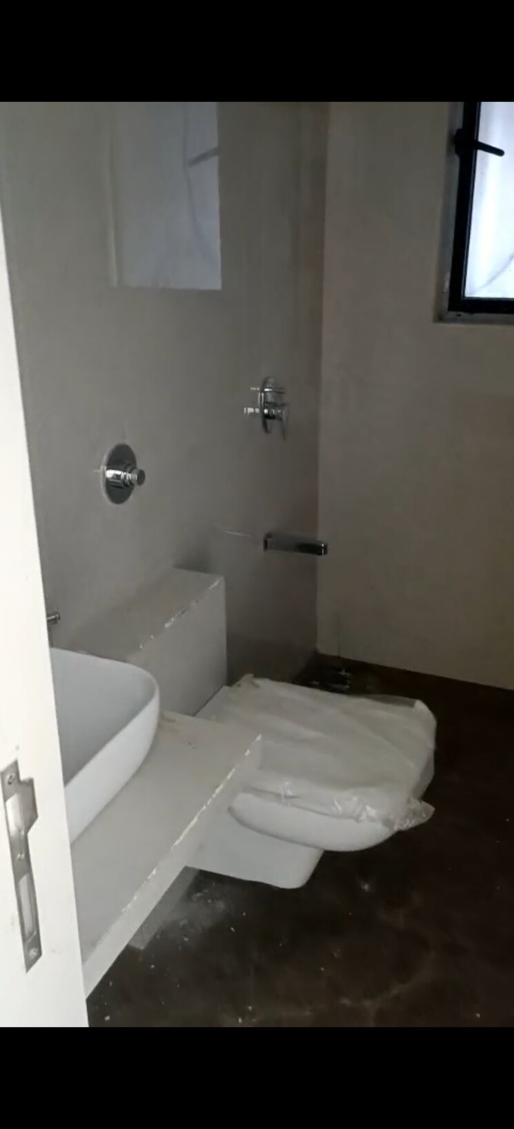 Bathroom, forishna-nav-chetna 3 Bedroom 1075 Sq.Ft. Apartment In Santacruz West Mumbai 9441498