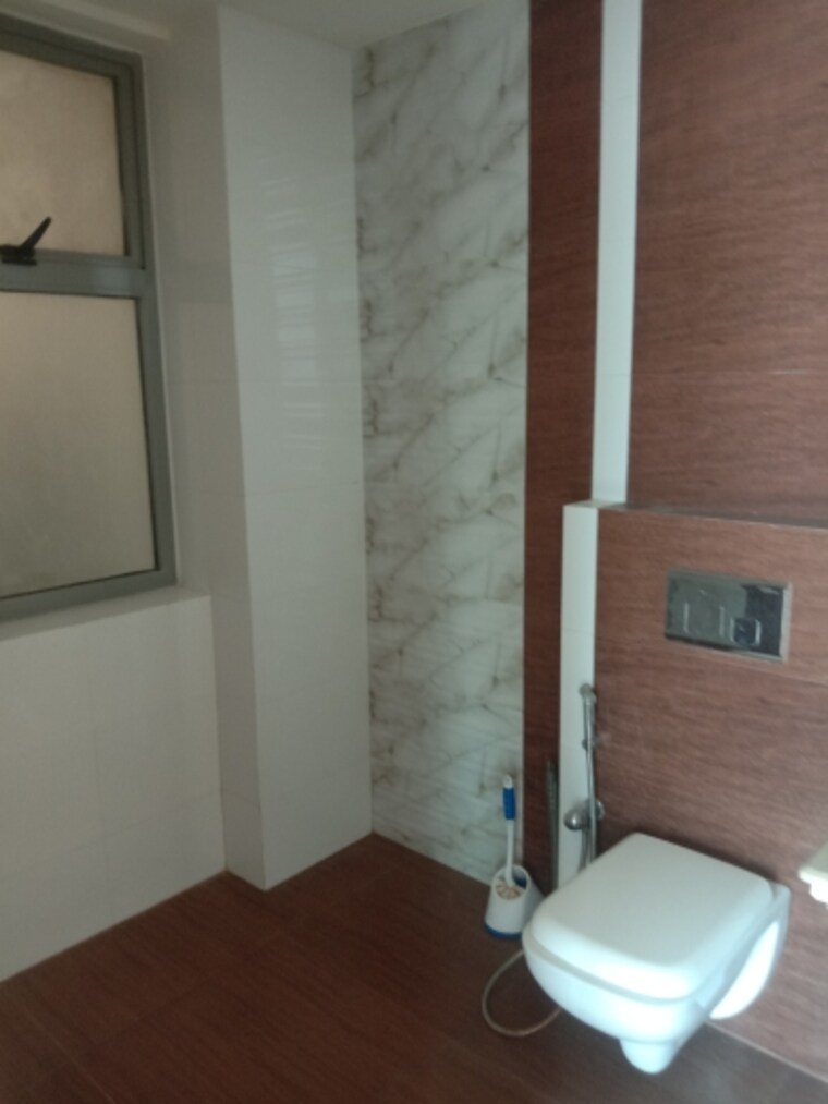 Bathroom, mantri-pinnacle 3 Bedroom 1800 Sq.Ft. Apartment In Hulimavu Bangalore 9441516