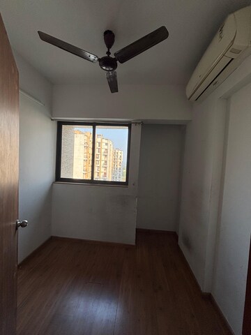 1.5 BHK Apartment For Rent in Lodha Palava City Lakeshore Greens, Dombivli East