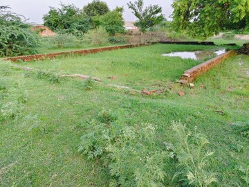  Plot – Garden View at Jankipuram Vistar - for Sale