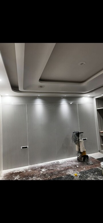 Furnished Amenities in 3 BHK Builder Floor at Sector 85 – for Rent