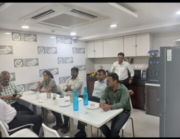 Team Area in  Office Space at Srishti Plaza, Andheri East – for Rent