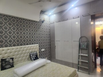 Bedroom in 2 BHK Apartment at Mona Greens, Ghazipur – for Rent