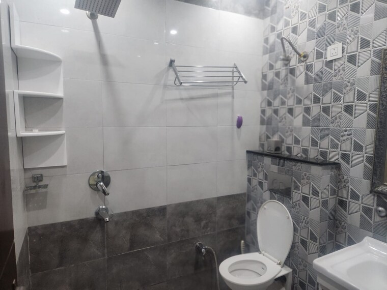 Bathroom, mona-greens 2 Bedroom 1207 Sq.Ft. Apartment In Ghazipur Zirakpur 9441555